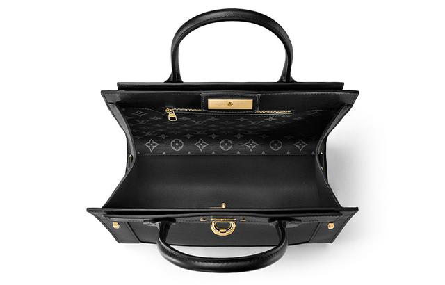 LOUIS VUITTON Steamer V