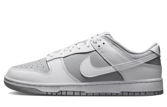 Nike Dunk Low Retro