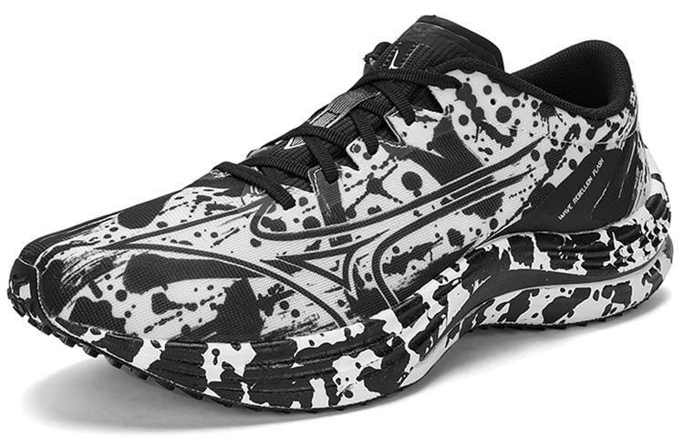 Mizuno Wave Rebellion Flash