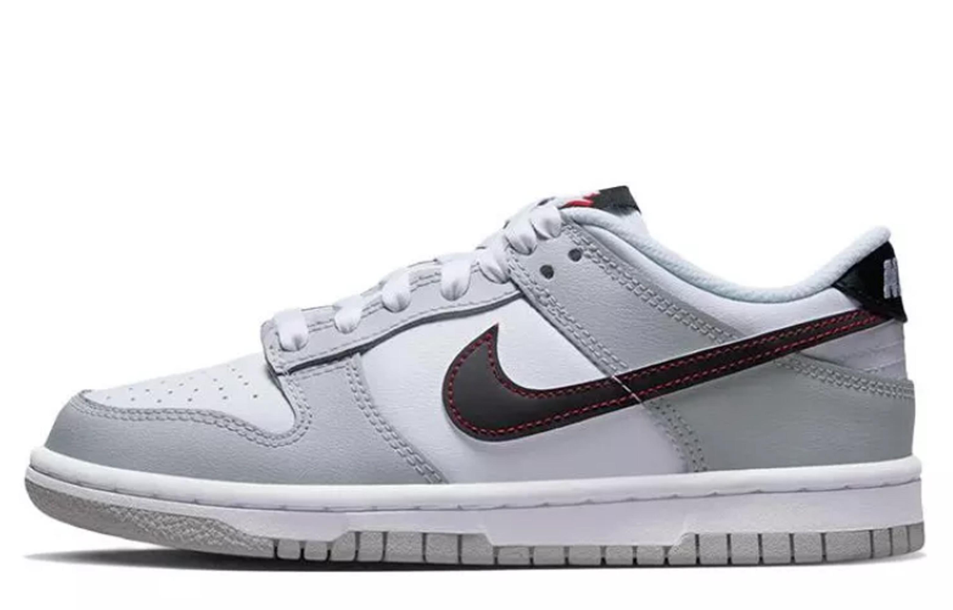 Nike Dunk Low SE GS