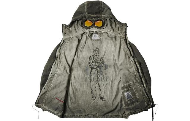 PALACE x C.P.Company FW22 Shell Goggle Jacket Black