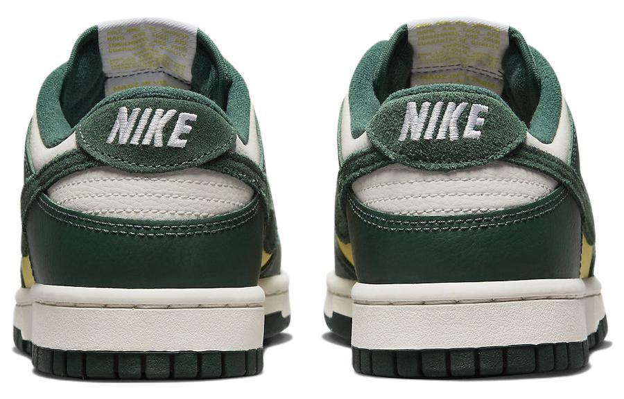 Nike Dunk Low "Noble Green"