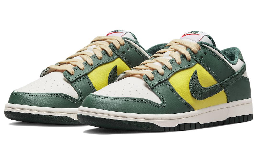 Nike Dunk Low "Noble Green"