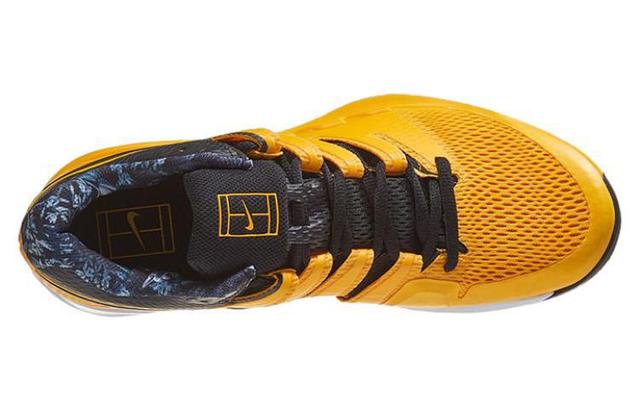 Nike Air Zoom Court Vapor X "University Gold"