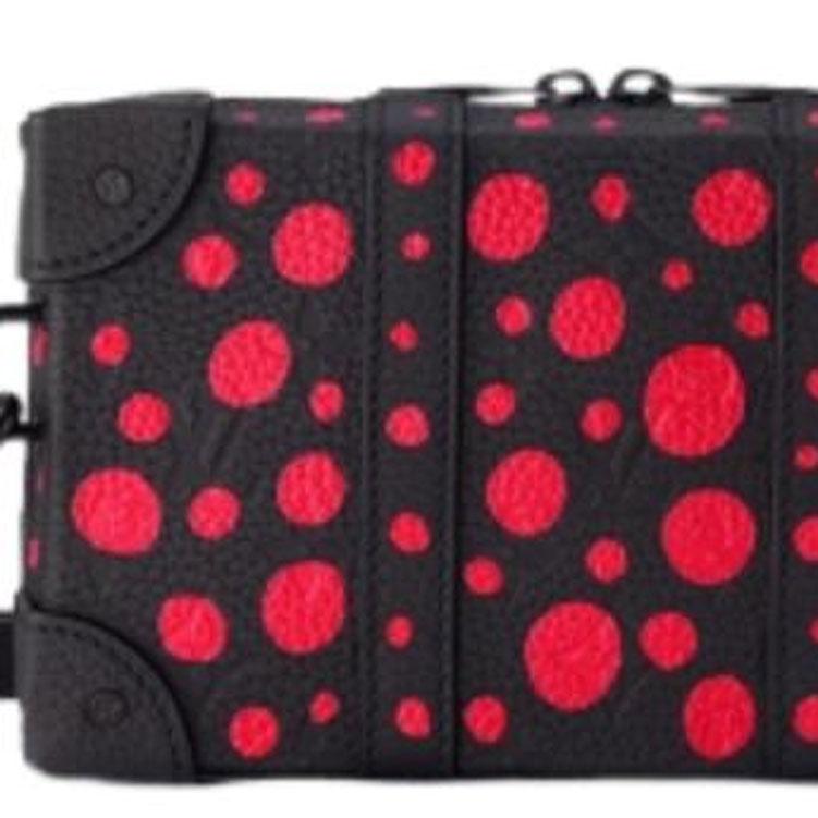 LOUIS VUITTON x Yayoi Kusama SOFT TRUNK W.W