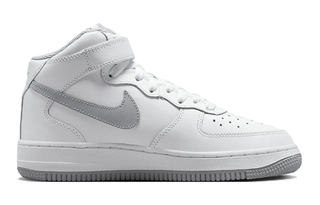 Nike Air Force 1 LE GS