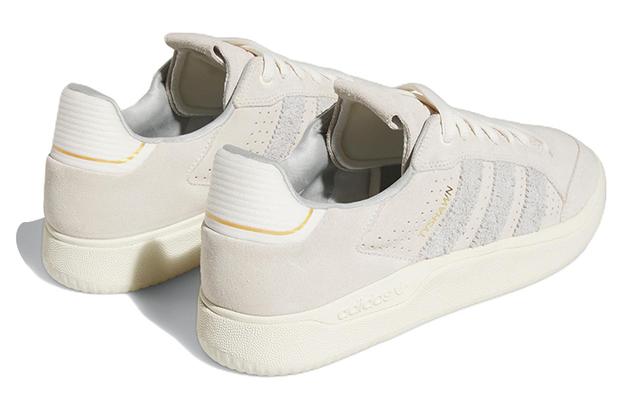 adidas originals Tyshawn