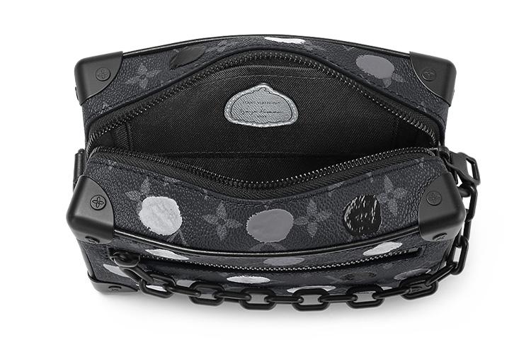 LOUIS VUITTON x Yayoi Kusama SOFT TRUNK