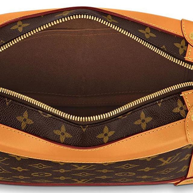 LOUIS VUITTON SOFT TRUNK S-lock