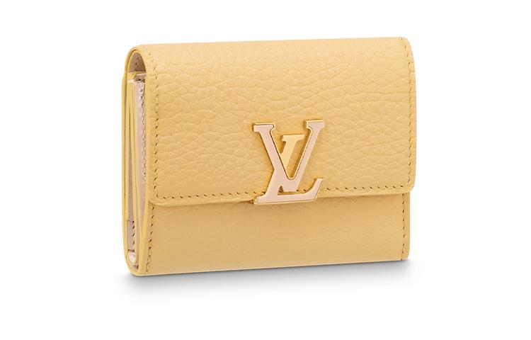 LOUIS VUITTON Portefeuille Capucines