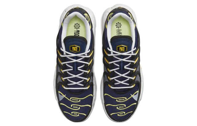 Nike Air Max Terrascape Plus "Michigan"