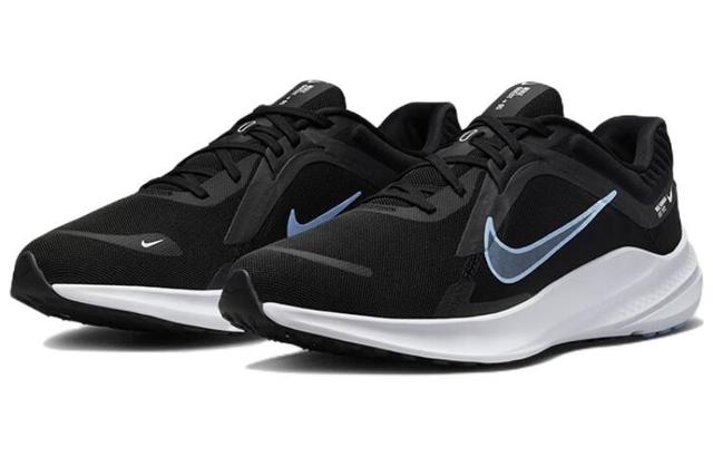 Nike Quest 5