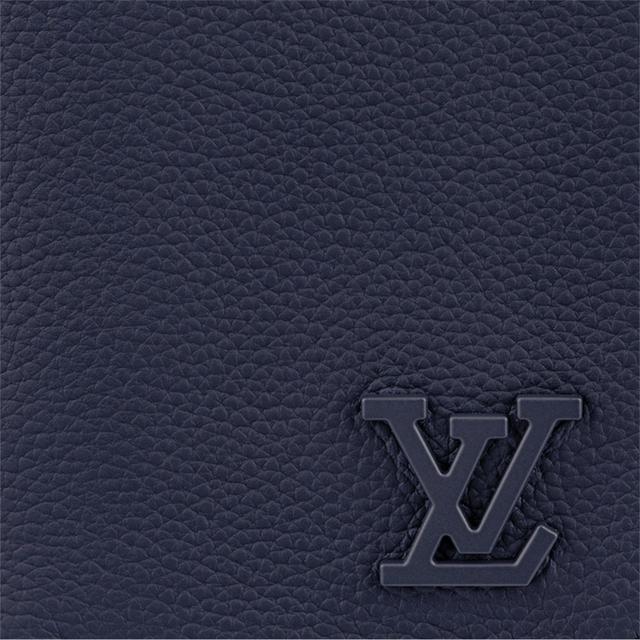 LOUIS VUITTON Zippy Logo