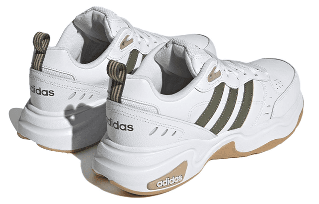 adidas neo Strutter