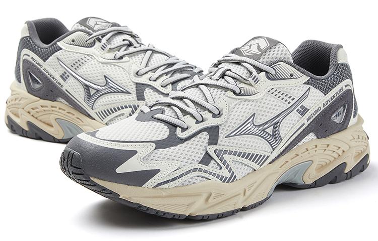 Mizuno Adventure Twe