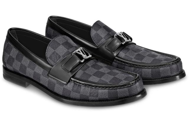 LOUIS VUITTON Major Damier