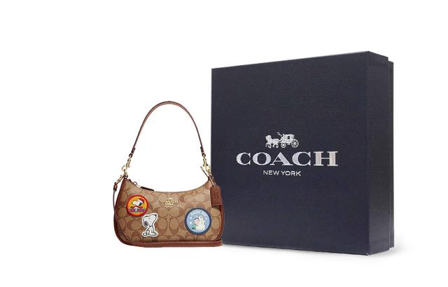 COACH x Peanuts Snoopy Teri 25 Snoopy