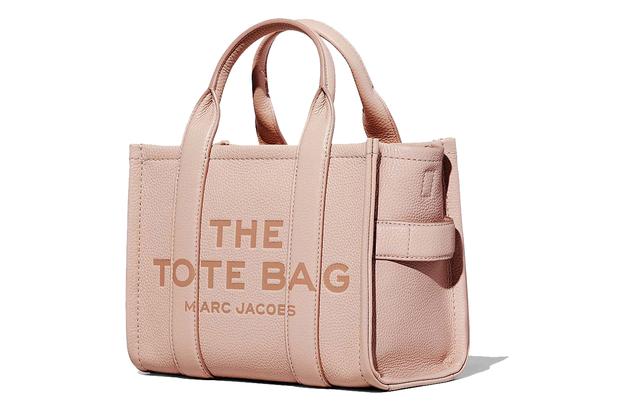 MARC JACOBS Traveler Logo Tote