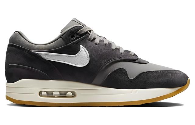 Nike Air Max 1 "Crepe"