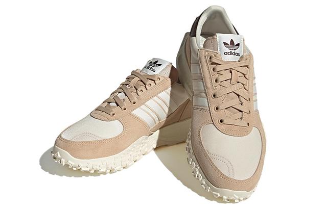 adidas originals Retropy E5 W.R.P.