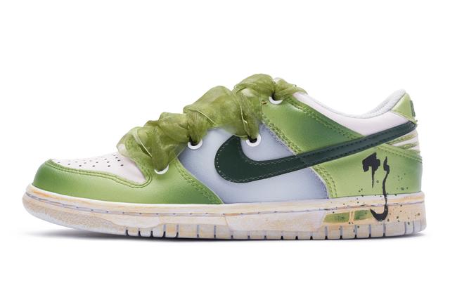 Nike Dunk Low GS