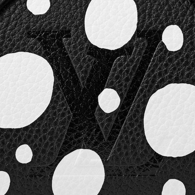 LOUIS VUITTON x Yayoi Kusama Speedy