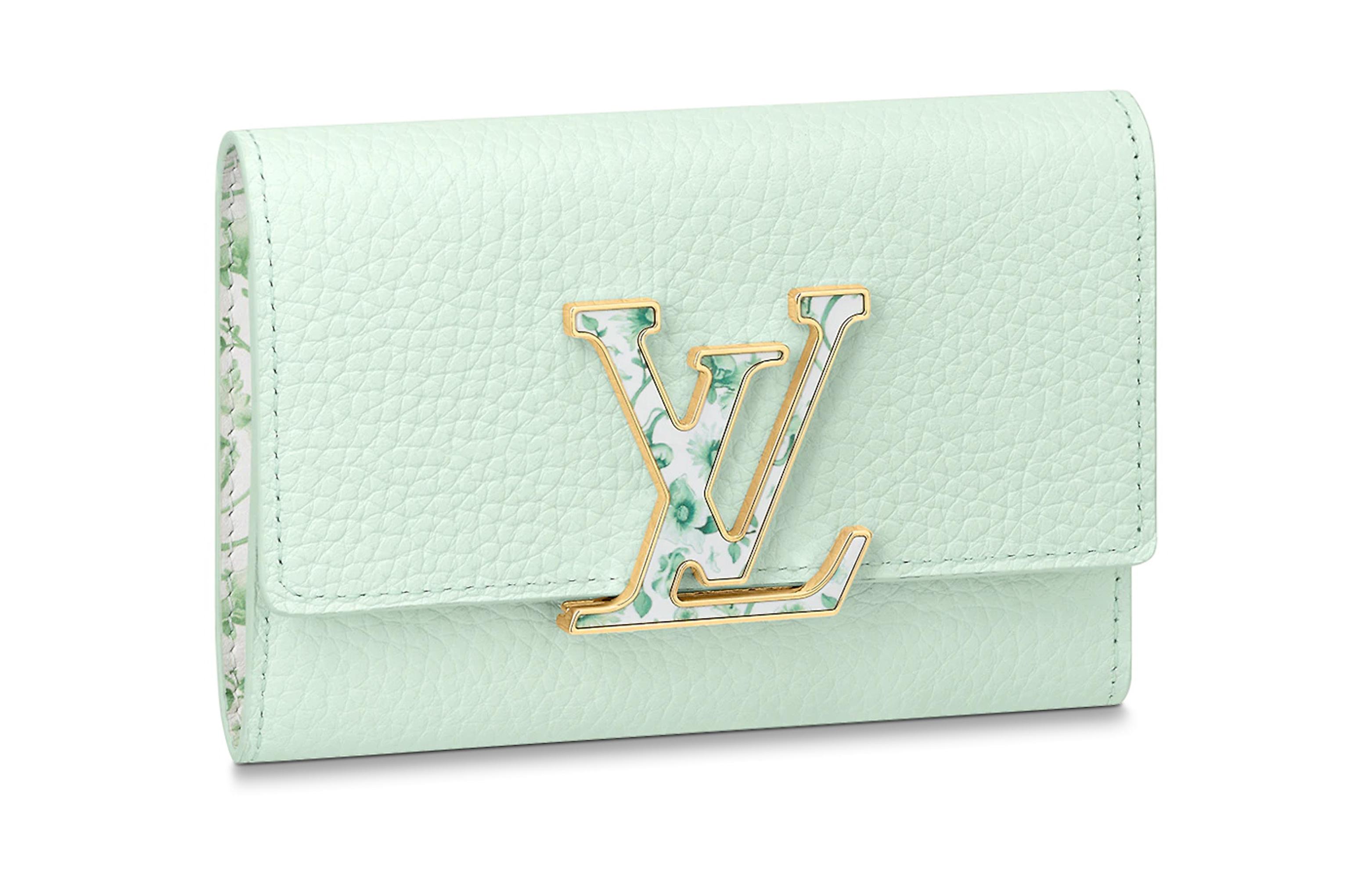 LOUIS VUITTON Portefeuille Capucines Taurillon