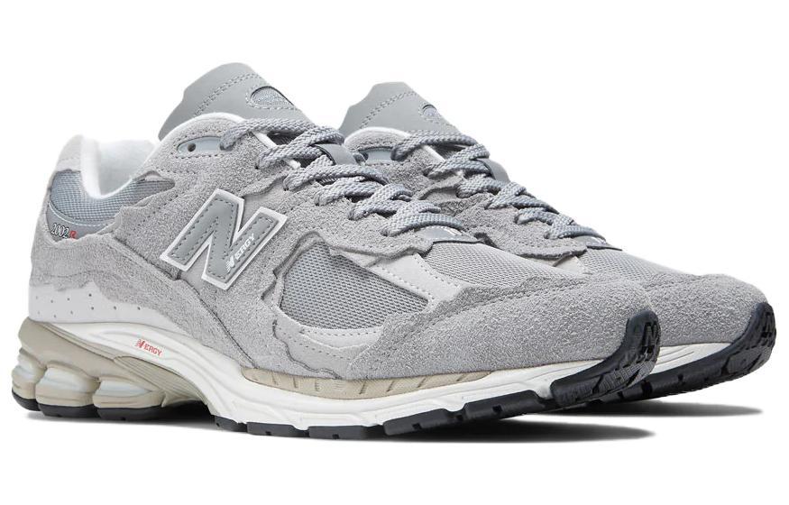 New Balance NB 2002R