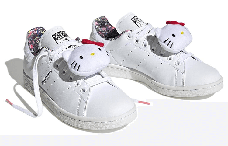 Hello Kitty x adidas originals StanSmith