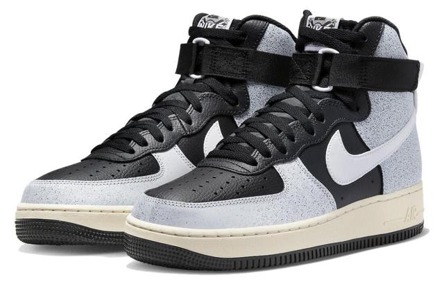 Nike Air Force 1 "Classics"