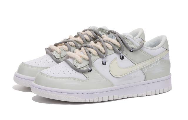 Nike Dunk Low vibe