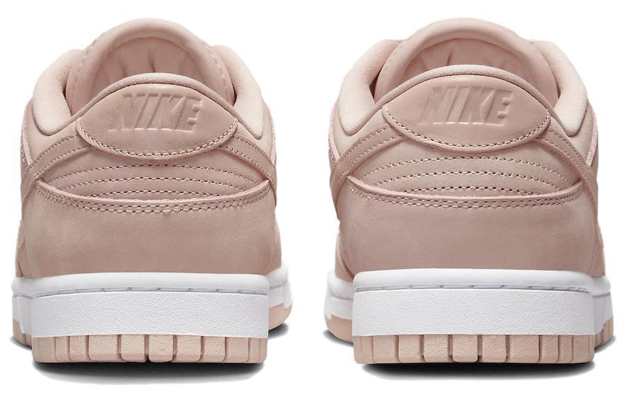 Nike Dunk Low "Pink Oxford"