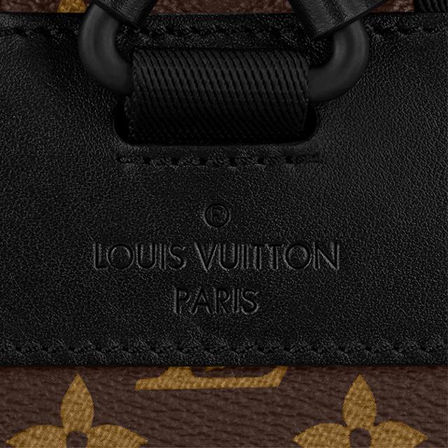 LOUIS VUITTON CHRISTOPHER PM