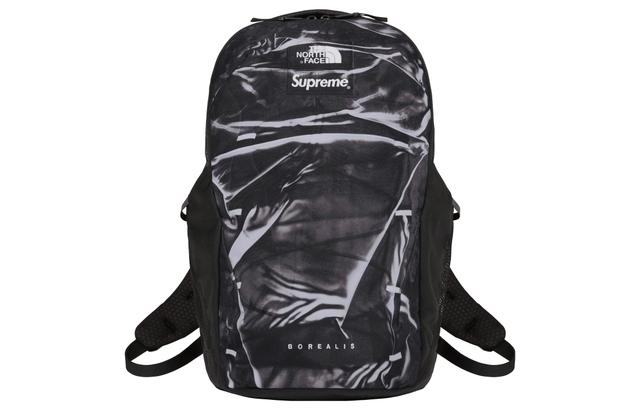 Supreme Supreme SS23 x The North Face Logo