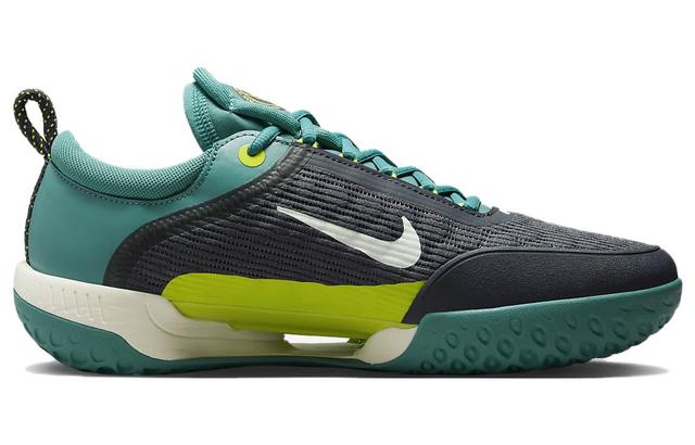 Nike Court Zoom NXT