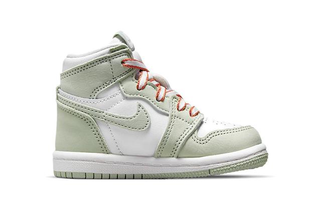 Jordan Air Jordan 1 Retro High OG "Seafoam"