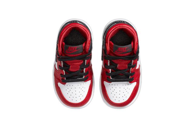 Jordan Air Jordan 1 Retro High OG "Satin Red" 2020