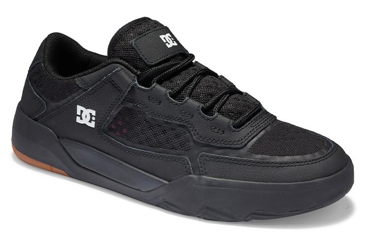 DC Shoes Metric