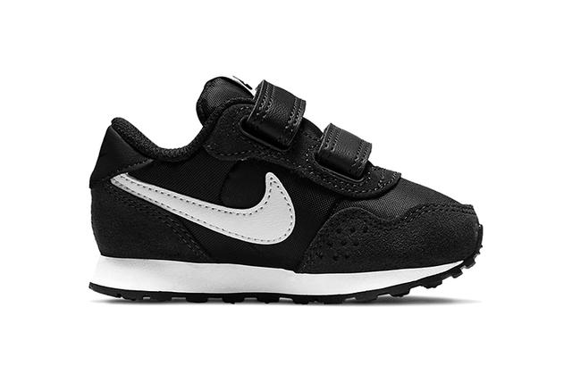 Nike MD Valiant