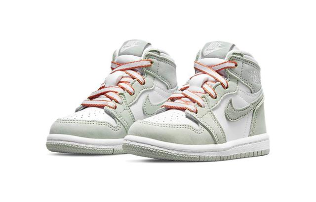 Jordan Air Jordan 1 Retro High OG "Seafoam"