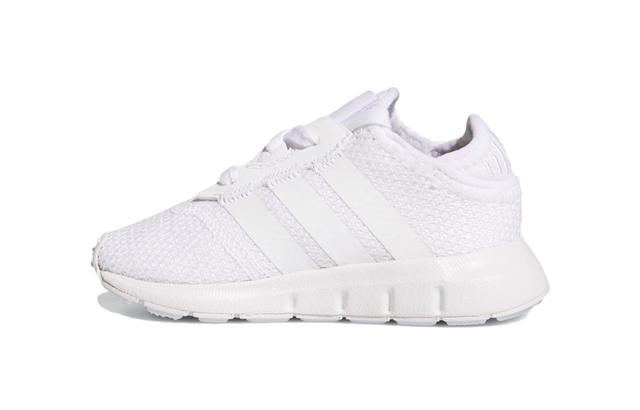 TD adidas originals Swift Run X