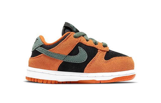 Nike Dunk Low SP "Ceramic"