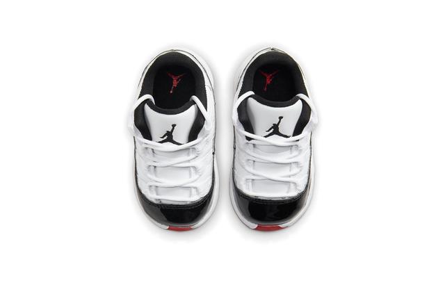 Jordan Air Jordan 11 Retro Low Concord Bred