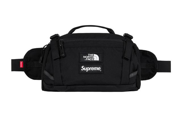 Supreme FW18 x The North Face Expedition Waist Bag