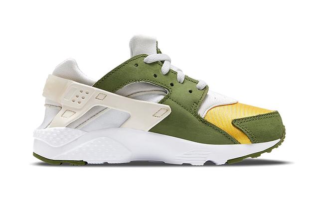 BP Stussy x Nike Air Huarache LE "Dark Olive"