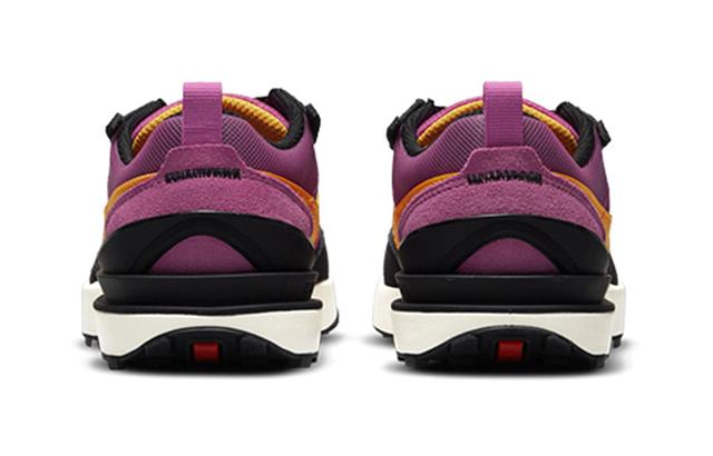 Nike Waffle One "Active Fuchsia"