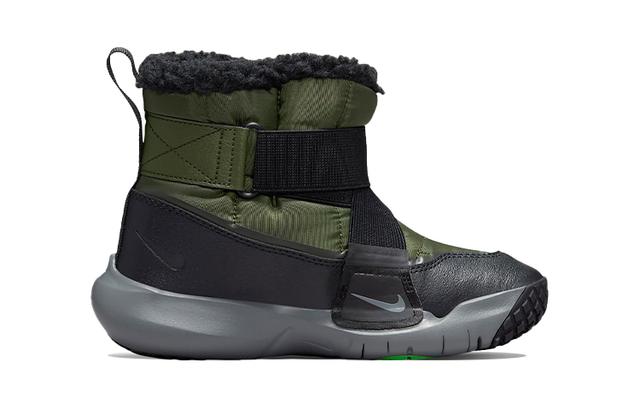 Nike Flex Advance Boot