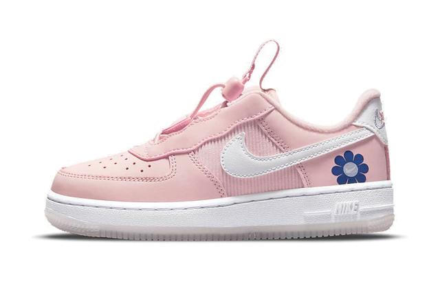 Nike Air Force 1 Low Toggle SE