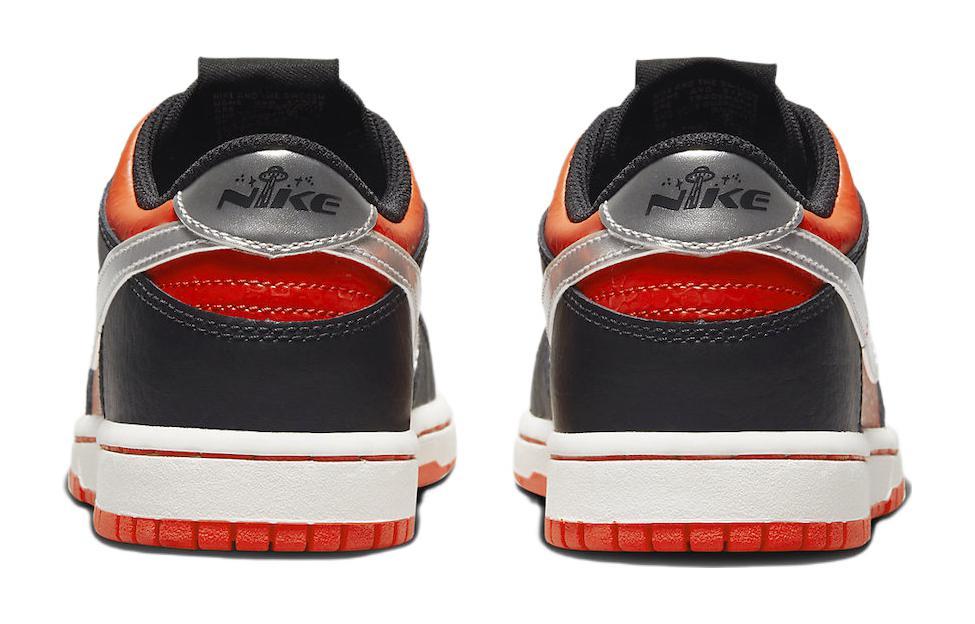 Nike Dunk Low "Martian"