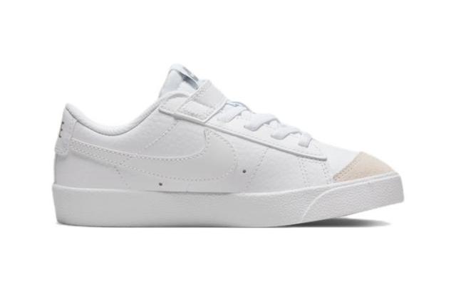 Nike Blazer Low 77